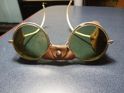 $29.99 • Buy Vintage Metal Safety Folding Goggles/Glasses W/Glass Green Lens Leather Sides