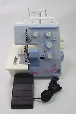 Bernette Funlock 004D Bernina Sewing Machine W/Pedal Tested Needs Light • $179.95
