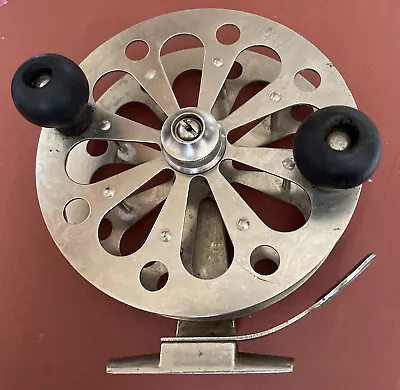 VINTAGE Pflueger  Captain  Fly FishingMoochingDrift Reel • $28