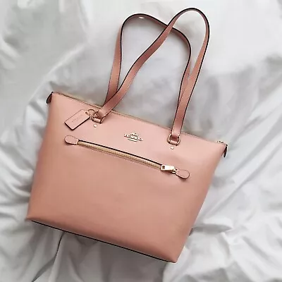 New COACH GALLERY TOTE SHELL PINK 79608 $328 • $159