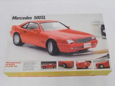 1/24 Testors Fujimi Mercedes 500SL Classic Coupe Plastic Model Kit Complete 358 • $26.39