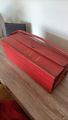 Vintage Classic 5 Compartment Red Metal Cantilever Tool Box • £30