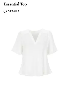 Cabi Essential Top #6086 White Large Was $86 Wore Once • $25