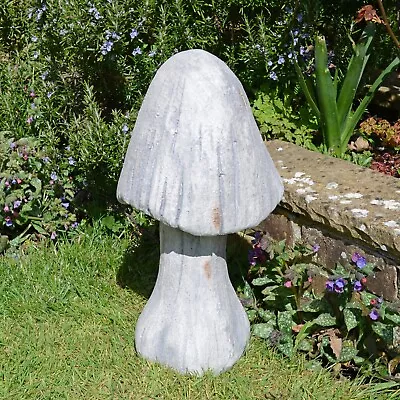 47cm. TALL TOADSTOOL GARDEN ORNAMENT WARM STONE EFFECT  33% OFF RRP • £29.25