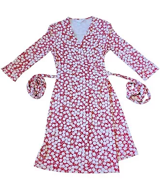 Diane Von Furstenberg Vintage 100% Silk Red Floral Wrap Dress Women's Size 8 • $80