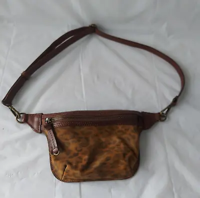 Sundance VERA PELLE Italian Leather Crossbody Purse Small Animal Print • $40