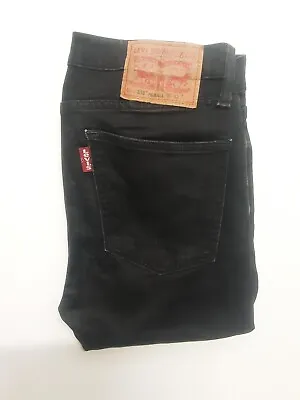 BB108- Levi’s 519 Jeans Trousers. W32/L30.  Good Condition.  • £20