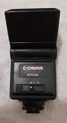 Cobra Auto 250 Flash Gun Head 3 Stop Auto/Manual Shoe Mount Tilt Battery Tested • £4.99