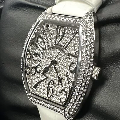 Christian Van Sant Women's Elegant White Dial Watch - CV4821W • $40.85