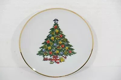 1 VTG Mount Clemens Pottery Christmas Tree W/ Presents 7-5/8  Salad Plate  • $7.95