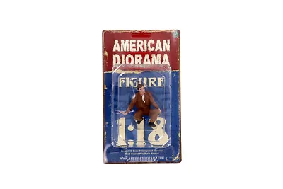 Race Day 1 1:18 Scale American Diorama Figurine Figure IV Man Guy Male 4  Brown • $8.59