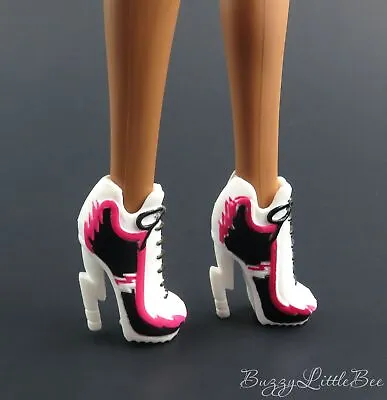 Monster High Doll Werecat Fearleader Fearleading School Cheerleading Shoes • $10.99