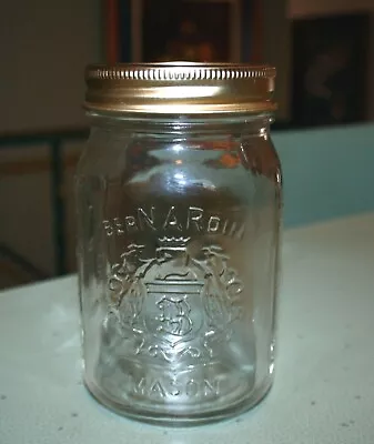 Vintage Bernardin Mason Glass Standard Mouth Pint Jar With Crest And Lid • $8