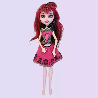 Mattel Monster High 13 Wishes Draculaura In Picture Day Top & Skirt Pink MH • $17.60
