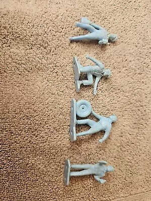 1950s MARX Little People Gas Service Station Figures 50s  • $27