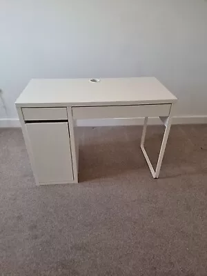 White Ikea Micke Desk 105x50cm • £27