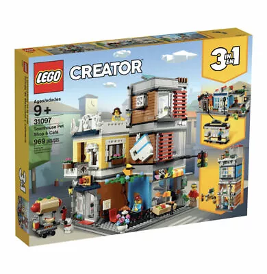LEGO 31097 Creator 3 In 1 -----Townhouse Pet Shop & Café • $170
