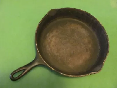 Vintage Cast Iron WAGNER Ware Sidney-O- #10 Heat Ring Skillet Double Spout 1060. • $79.95