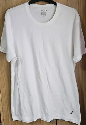 Mens Nautica Short Sleeve T' Shirt  (Size L) • £1.99