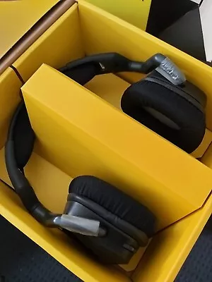 $130 • Buy Corsair CA9011201AP Void RGB Elite Wireless Gaming Headset -Carbon