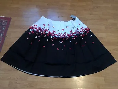 Women’s Torrid Disney Minnie Mouse Bow Print Pleated  Skirt Sz 30 NWT • $29.99