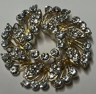 Vintage Monet Clear Rhinestone Silver Tone Wreath Round Pin Brooch Estate • $12.99