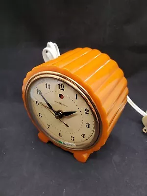 Vintage 1930s Model 7H80 General Electric Bakelite Catalin Clock • $84.99