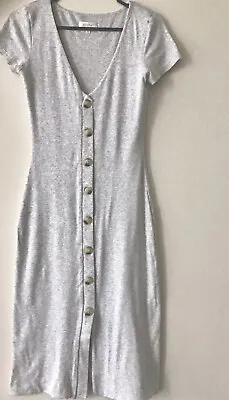 $29 • Buy Kookai Beccy Button Midi Dress Size 1  Color: Light Gray