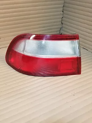 92-95 Honda Civic Driver Tail Light Left EH With Harness Fits Sedan & Coupe • $30