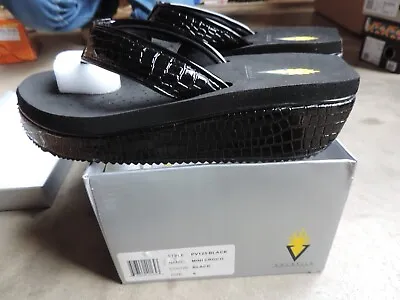 Volatile Wedge Sandals Black Mini Croco Womens Size 6 • $27.50