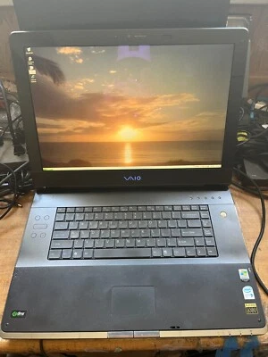 $170 • Buy Sony Vaio Vgn-ar270 17.3  Windows XP PRO Laptop SP3 Core2Duo 2ghz 1gb 160gb 1080