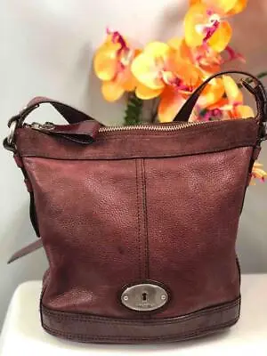 $59.99 • Buy Fossil Maddox Burgundy Red Genuine Leather Crossbody Bucket Bag #ZB5339