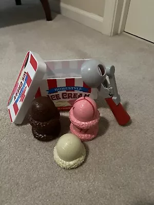 Melissa & Doug  Ice Cream Scoop Set • $12.95