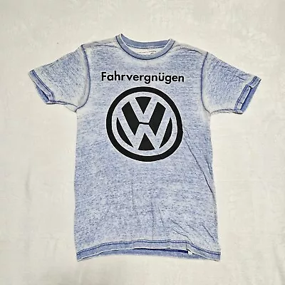 Volkswagen Shirt Mens Small Logo Emblem Fahrvergnügen German Hippy Bohemian  • $19.95