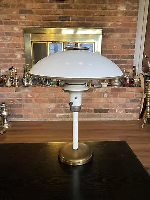 Vintage MCM Art Deco Mid Century White Atomic Age Flying Saucer Table Lamp • $110