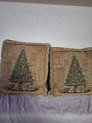$21.60 • Buy Pair Of Beautiful Green Christmas Tree Throw Pillows