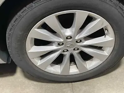 2015 Toyota Venza Wheel Rim 19x7.5 Alloy 10 Spoke Factory Genuine OEM 426110T040 • $189.99