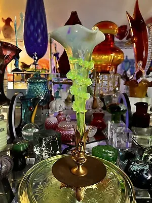 Antique Victorian Vaseline Single Horn Epergne Glass Vase W/ Brass Base • $215.88