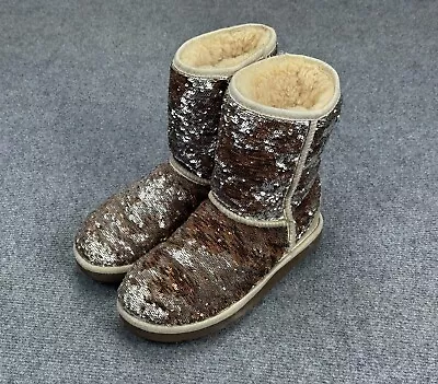 Ugg Boots Women’s Size 7 Sequin Brown Silver • $54.95