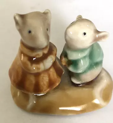 Vintage 60's GOLDEN ROSE Figurine - Momma Mouse & Baby • $13.50