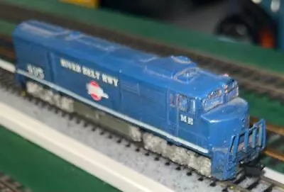 N Scale Minitrix River Belt U30GC Powered Locomotive W Rapido Couplers • $36