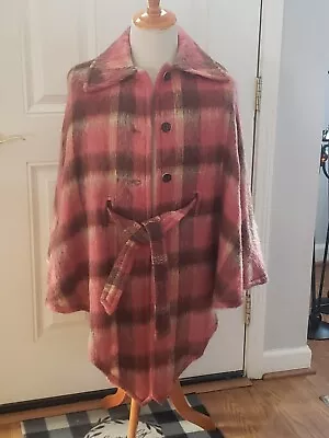 Gorgeous Vintage Glen Cree The Scotch House Women's Plaid Mohair / Wool Cape • $29.99