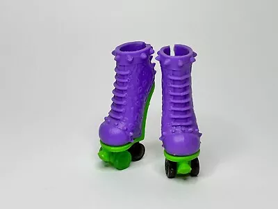 Monster High Roller Maze Clawdeen Wolf Doll Skates • $6.79