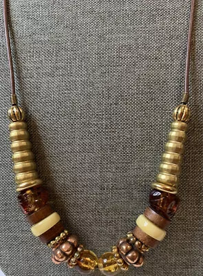 Vintage Boho Neutral Beaded Necklace • $2.50