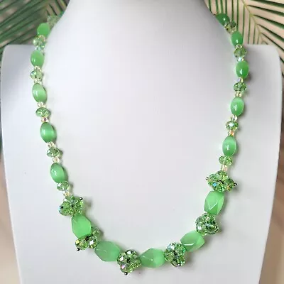 Necklace 20'' Green Glass Glass Czech Beads Women's Jewelry Art Deco Style • $48.55