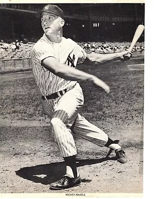 Mickey Mantle  8  X 11  Manny's Baseball Land  Photo • $53