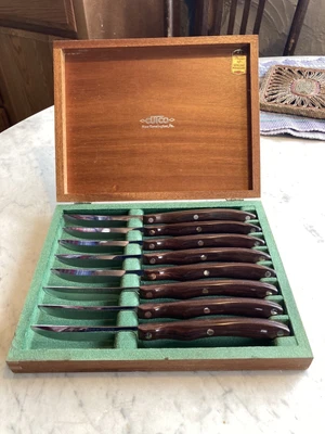 $199.99 • Buy Set If 8 Cutco Vintage #59 Steak Knives In Mahogany Wood Case. 
