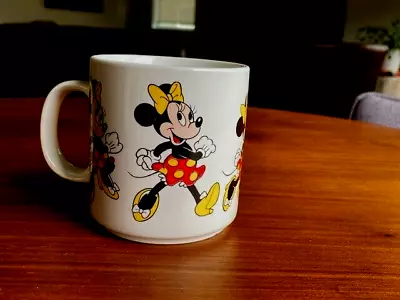 Vintage  Disney Minnie Mouse Running  3.5  Mug Made In Korea • $10.77