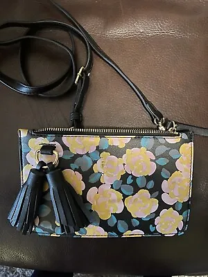 Melie Bianco Floral Wristlet With Strap • $5