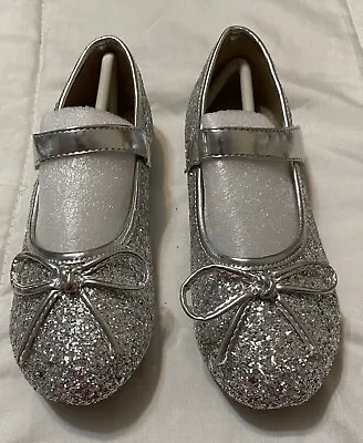 NEW Otter Momo Toddler Girls Sz 12 Sparkly Silver Dress Party Flats SlipOn Shoes • $11.99